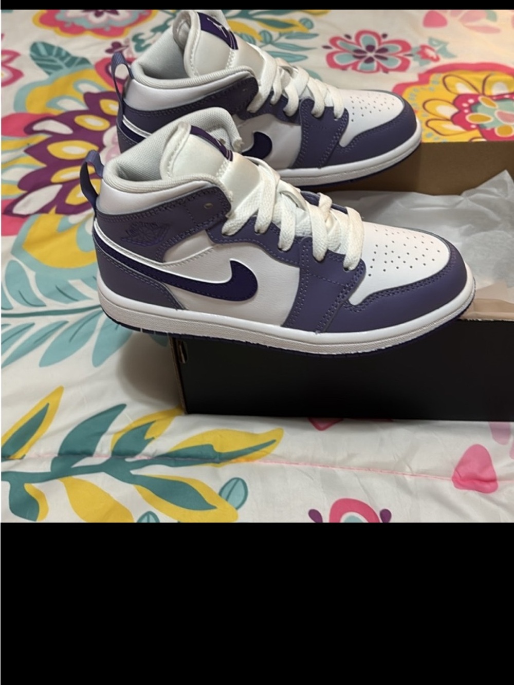Jordan Kids' White and Purple High-Top Sneakers - Picture 2 of 5